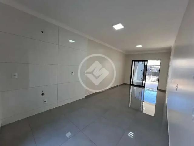 Casa / Sobrado para Venda em Cascavel/PR Floresta 3 Quartos