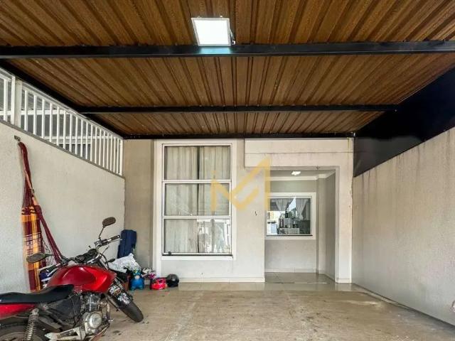 Casa / Sobrado para Venda em Cascavel/PR Floresta 3 Quartos