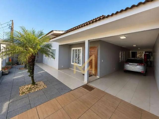 Casa / Sobrado para Venda em Cascavel/PR Jardim Clarito 3 Quartos