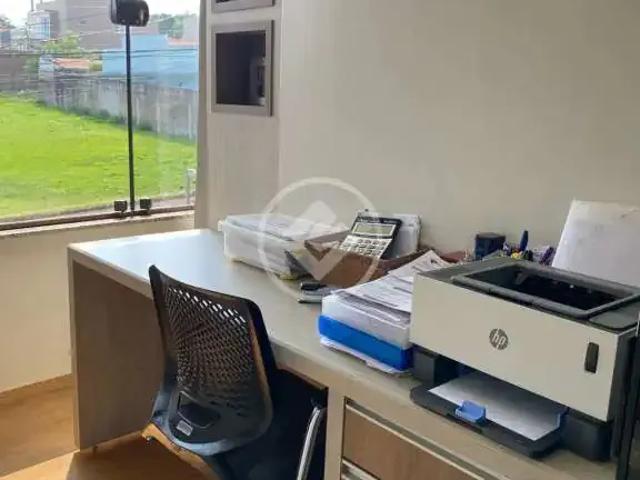 Casa / Sobrado para Venda em Cascavel/PR Pacaembu 3 Quartos