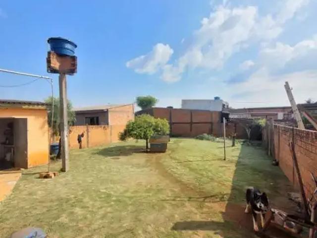 Casa / Sobrado para Venda em Cascavel/PR Periolo 3 Quartos