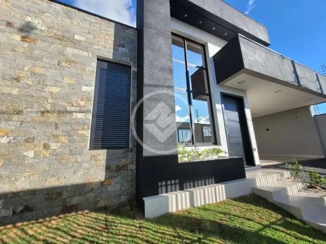 Casa / Sobrado para Venda em Cascavel/PR Recanto Tropical 3 Quartos