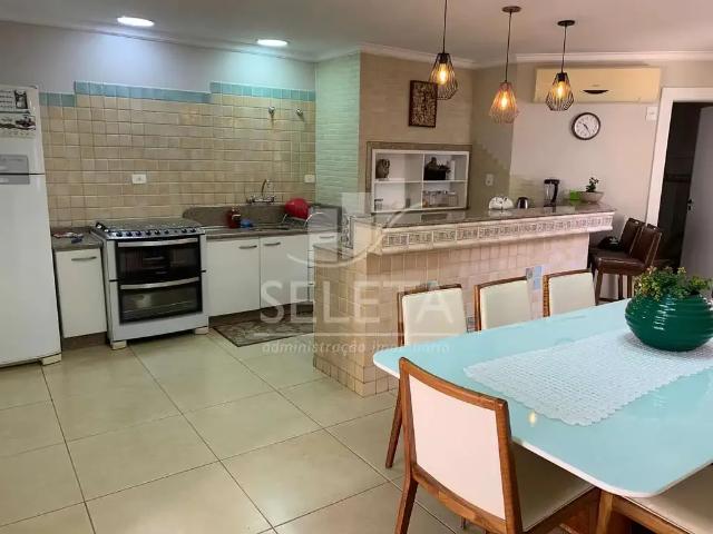 Casa / Sobrado para Venda em Cascavel/PR Recanto Tropical 3 Quartos
