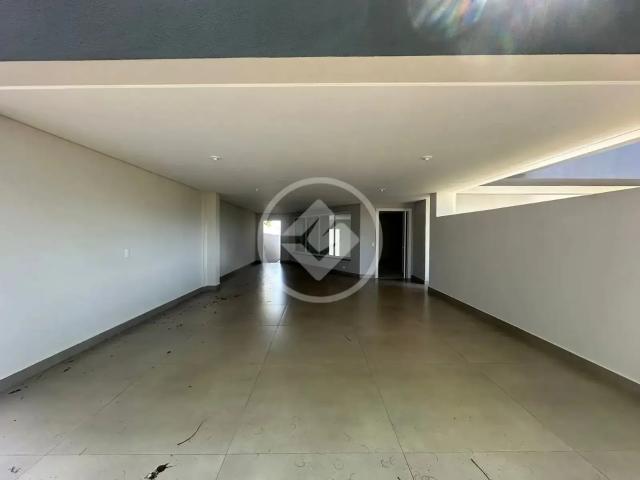 Casa / Sobrado para Venda em Cascavel/PR Recanto Tropical 4 Quartos