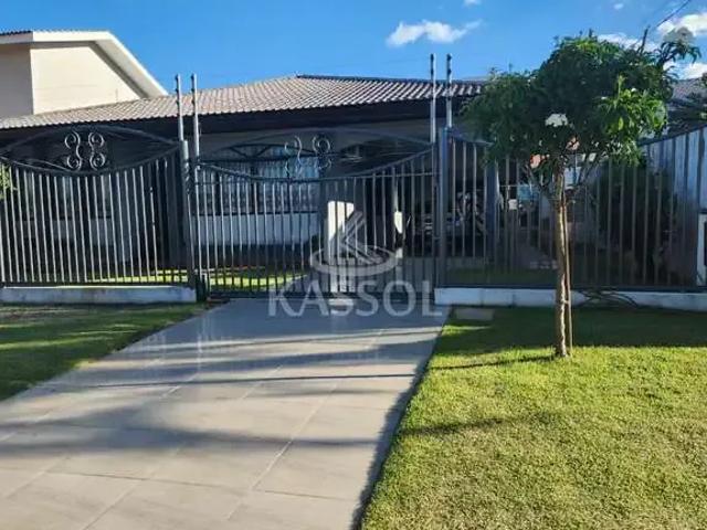 Casa / Sobrado para Venda em Cascavel/PR Recanto Tropical 4 Quartos