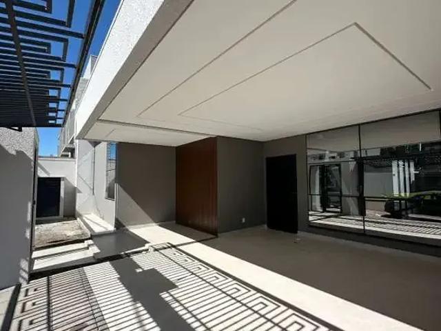 Casa / Sobrado para Venda em Cascavel/PR Recanto Tropical