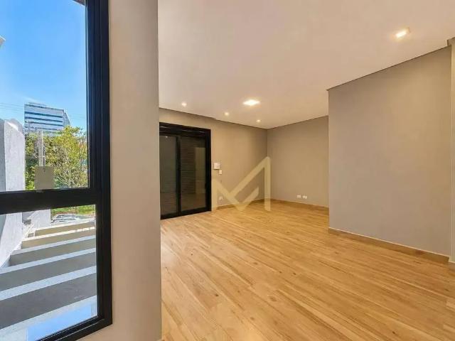 Casa / Sobrado para Venda em Cascavel/PR Região do Lago 3 3 Quartos