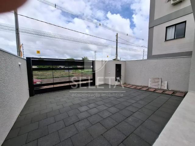 Casa / Sobrado para Venda em Cascavel/PR Santa Felicidade 2 Quartos