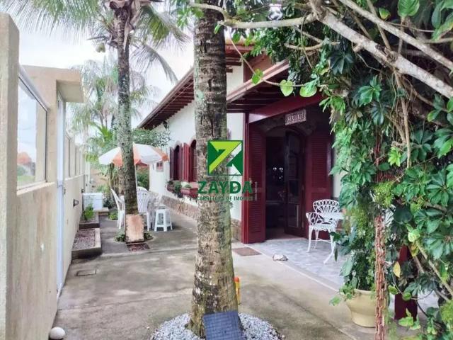 Casa / Sobrado para Venda em Casimiro de Abreu/RJ Barra de São João 4 Quartos
