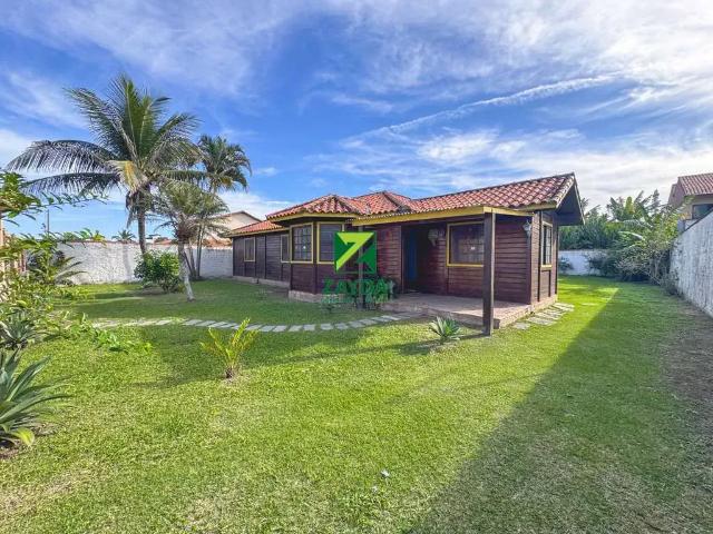 Casa / Sobrado para Venda em Casimiro de Abreu/RJ Peixe Dourado 3 Quartos