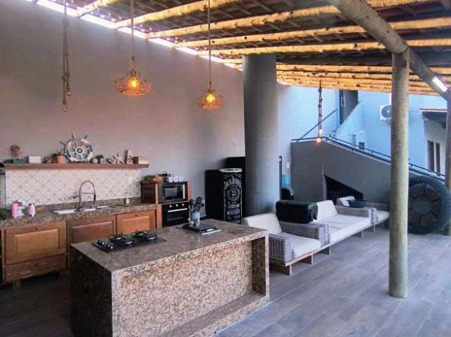 Casa / Sobrado para Venda em Caucaia/CE Garrote 5 Quartos