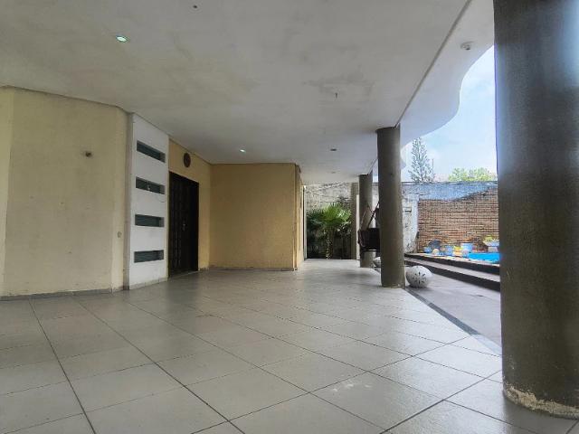 Casa / Sobrado para Venda em Caucaia/CE Pacheco 5 Quartos