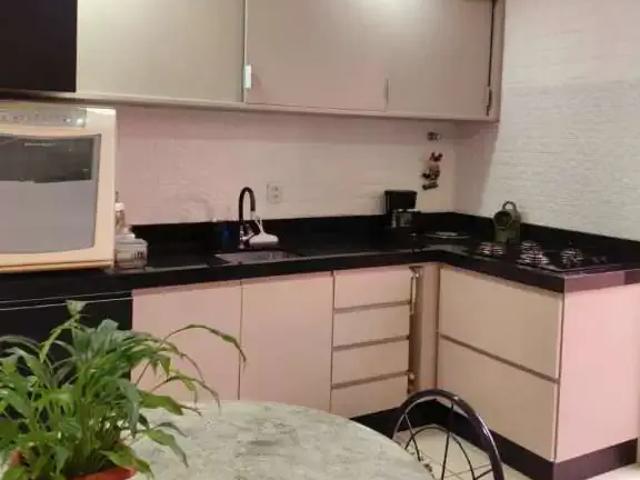 Casa / Sobrado para Venda em Caxias do Sul/RS Charqueadas 3 Quartos
