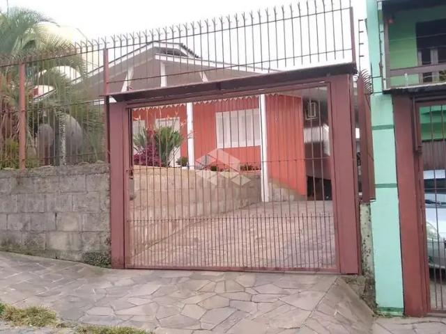 Casa / Sobrado para Venda em Caxias do Sul/RS Cidade Nova 3 Quartos