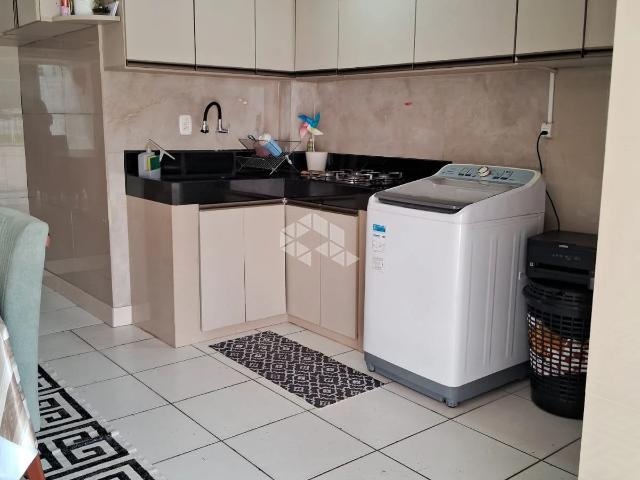 Casa / Sobrado para Venda em Caxias do Sul/RS Cidade Nova 2 Quartos
