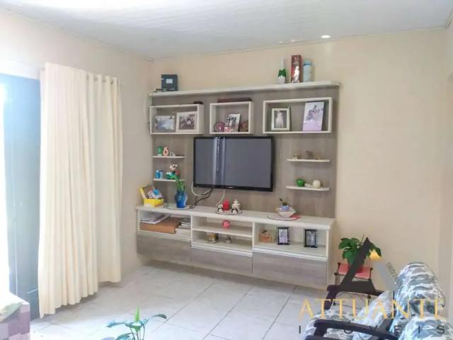 Casa / Sobrado para Venda em Caxias do Sul/RS Cidade Nova 4 Quartos