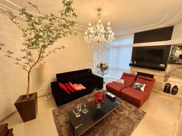 Casa / Sobrado para Venda em Caxias do Sul/RS Cinqüentenário 3 Quartos