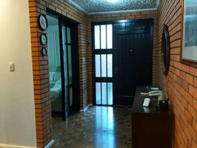 Casa / Sobrado para Venda em Caxias do Sul/RS Cinqüentenário 4 Quartos