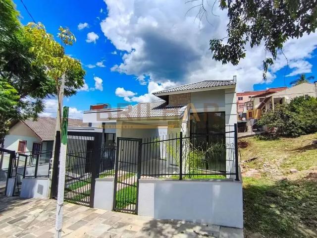 Casa / Sobrado para Venda em Caxias do Sul/RS Cruzeiro 3 Quartos