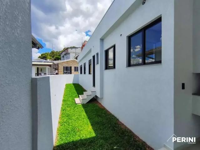 Casa / Sobrado para Venda em Caxias do Sul/RS Cruzeiro 3 Quartos