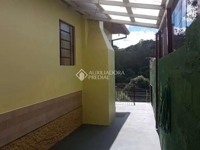 Casa / Sobrado para Venda em Caxias do Sul/RS Cruzeiro 2 Quartos