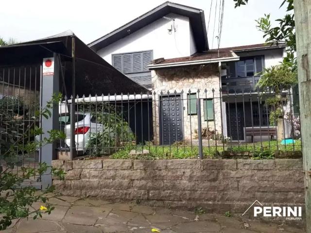 Casa / Sobrado para Venda em Caxias do Sul/RS Cruzeiro 5 Quartos