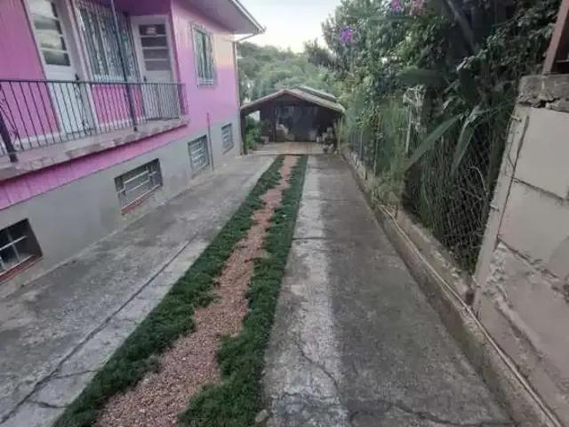 Casa / Sobrado para Venda em Caxias do Sul/RS Cruzeiro 5 Quartos