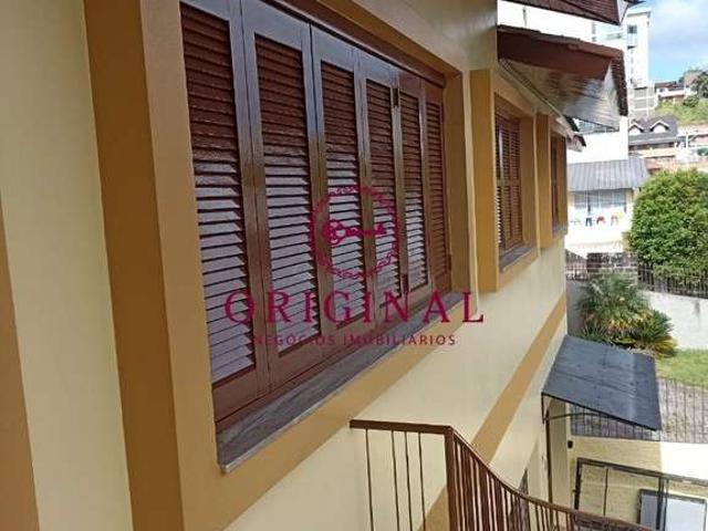 Casa / Sobrado para Venda em Caxias do Sul/RS Cristo Redentor 3 Quartos