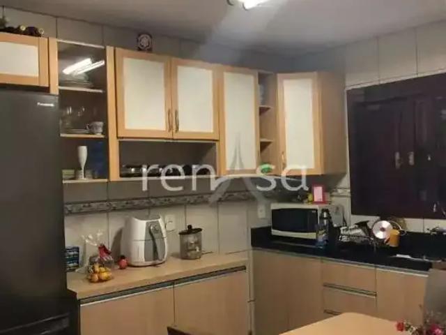 Casa / Sobrado para Venda em Caxias do Sul/RS Ana Rech 3 Quartos
