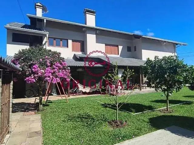 Casa / Sobrado para Venda em Caxias do Sul/RS Bela Vista 3 Quartos