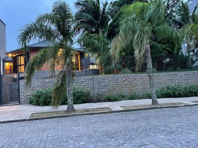 Casa / Sobrado para Venda em Caxias do Sul/RS Bela Vista 3 Quartos