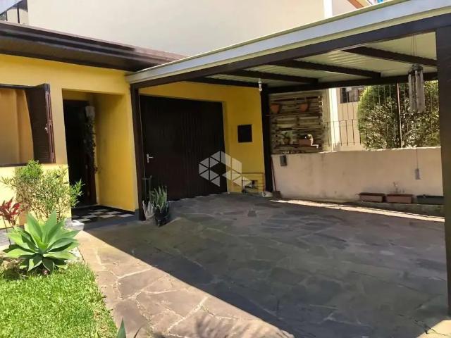 Casa / Sobrado para Venda em Caxias do Sul/RS Bela Vista 3 Quartos