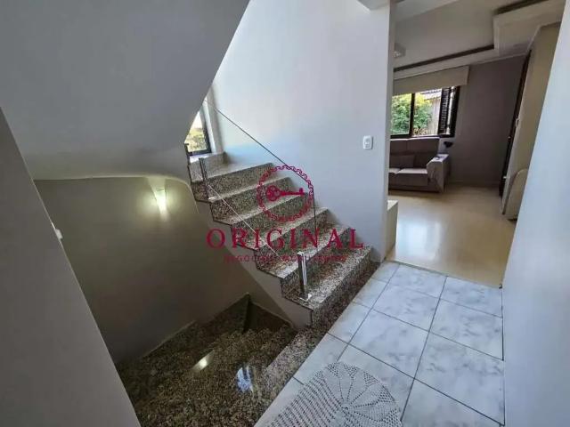 Casa / Sobrado para Venda em Caxias do Sul/RS De Lazzer 3 Quartos