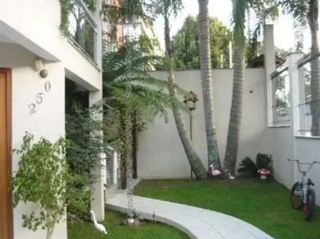 Casa / Sobrado para Venda em Caxias do Sul/RS Desvio Rizzo 4 Quartos