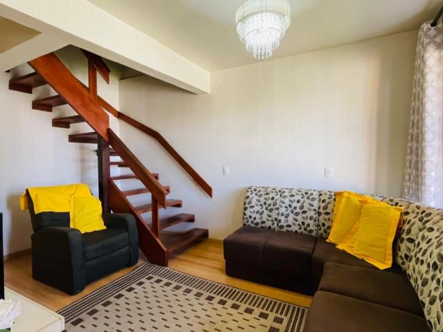 Casa / Sobrado para Venda em Caxias do Sul/RS Desvio Rizzo 4 Quartos