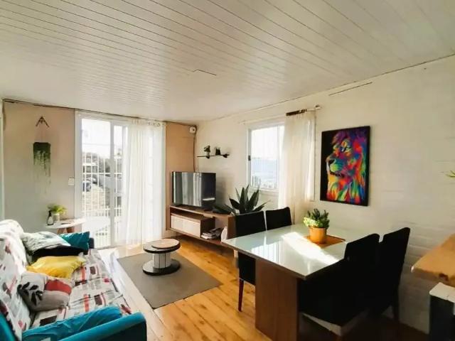 Casa / Sobrado para Venda em Caxias do Sul/RS Diamantino 4 Quartos