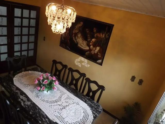 Casa / Sobrado para Venda em Caxias do Sul/RS Esplanada 3 Quartos