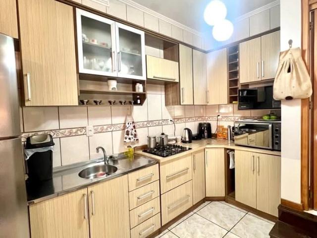 Casa / Sobrado para Venda em Caxias do Sul/RS Esplanada 3 Quartos
