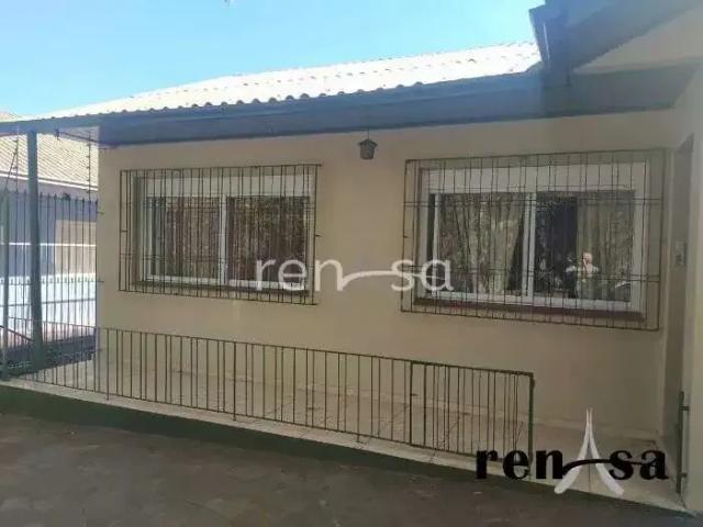 Casa / Sobrado para Venda em Caxias do Sul/RS Madureira 6 Quartos