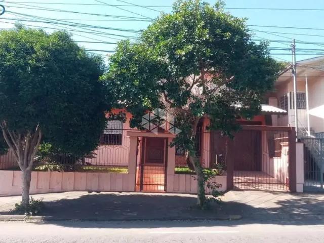 Casa / Sobrado para Venda em Caxias do Sul/RS Nossa Senhora de Lourdes 3 Quartos