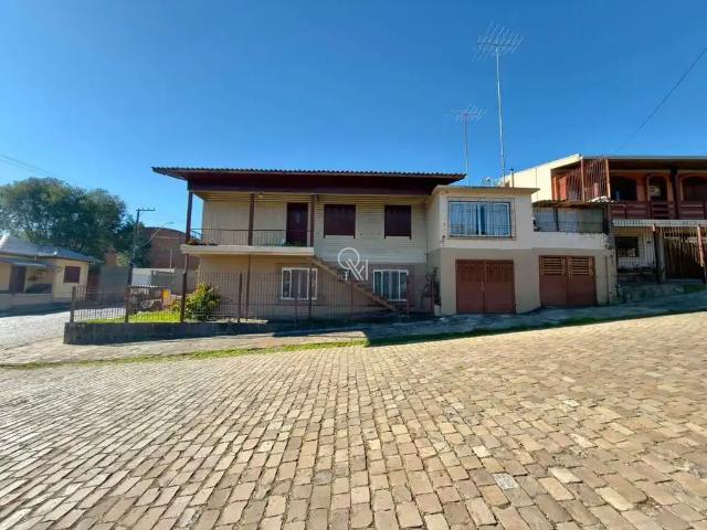 Casa / Sobrado para Venda em Caxias do Sul/RS Nossa Senhora de Lourdes 6 Quartos