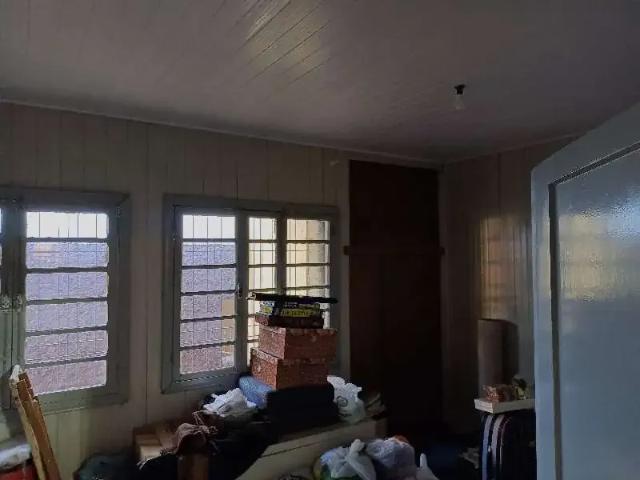Casa / Sobrado para Venda em Caxias do Sul/RS São Leopoldo 2 Quartos