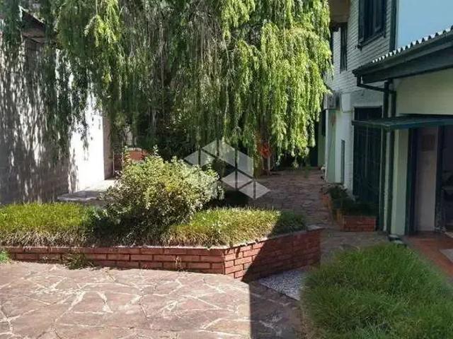 Casa / Sobrado para Venda em Caxias do Sul/RS São Pelegrino 4 Quartos