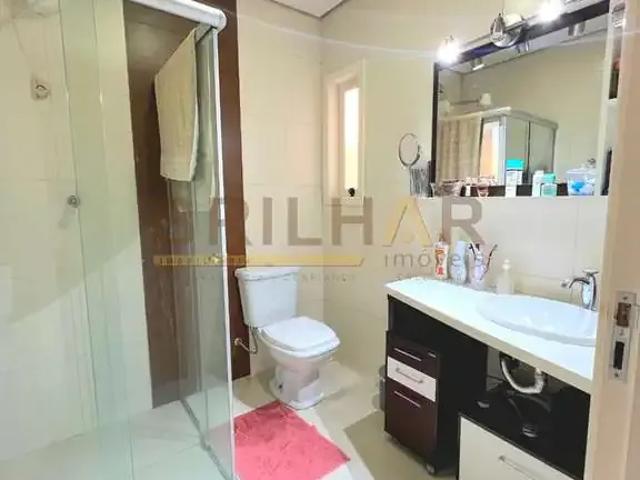 Casa / Sobrado para Venda em Caxias do Sul/RS Sagrada Família 4 Quartos