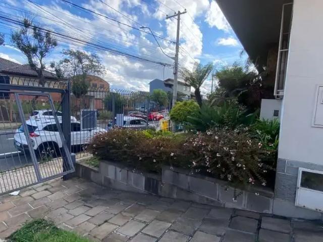 Casa / Sobrado para Venda em Caxias do Sul/RS Santa Catarina 4 Quartos