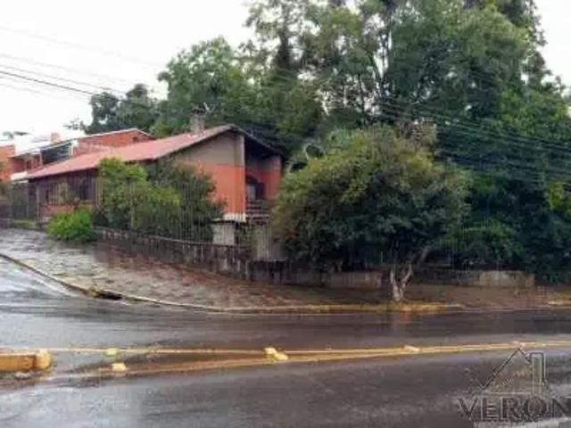 Casa / Sobrado para Venda em Caxias do Sul/RS Santa Catarina 4 Quartos