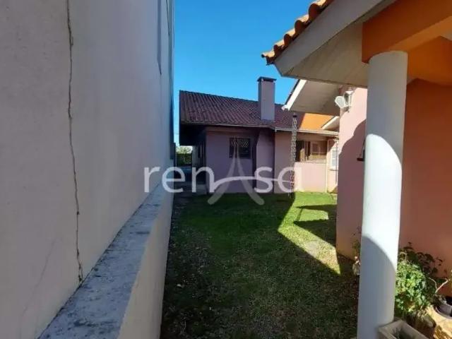 Casa / Sobrado para Venda em Caxias do Sul/RS Santa Lúcia 3 Quartos