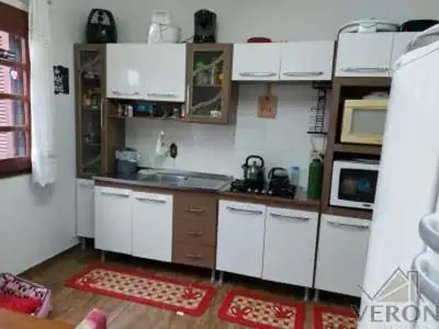 Casa / Sobrado para Venda em Caxias do Sul/RS Panazzolo 5 Quartos