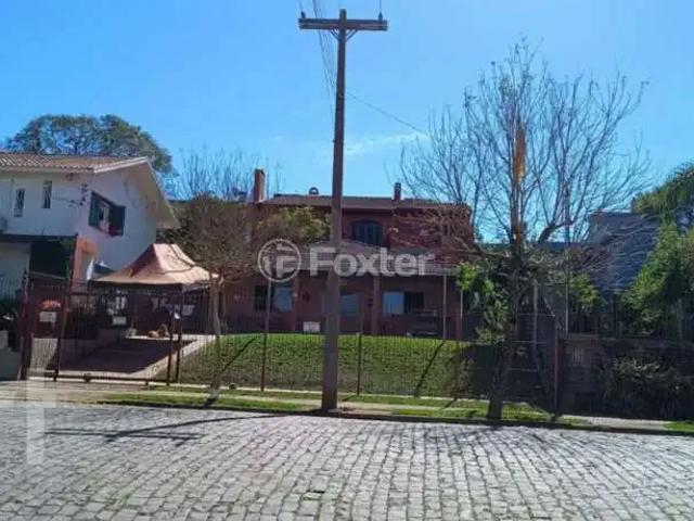 Casa / Sobrado para Venda em Caxias do Sul/RS Petrópolis 3 Quartos