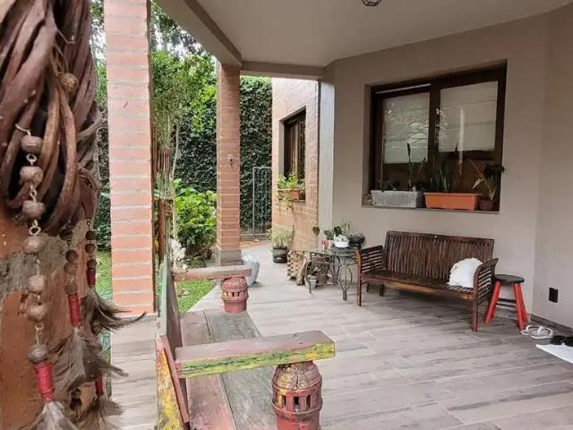 Casa / Sobrado para Venda em Caxias do Sul/RS Petrópolis 3 Quartos